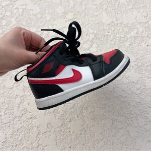 Nike Air Jordan 1 Mid Fire Red Black 640735-079 Toddler Boy Size 9C